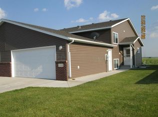 3316 62nd Ave S, Fargo, ND 58104