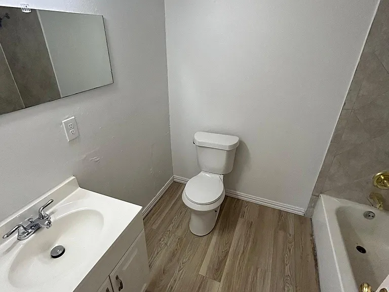 1327 Mountain Lake Rd — Photo 10