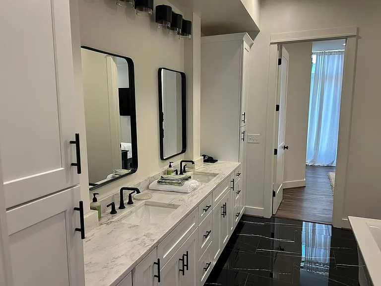 165 Morrow Ave #201 — Photo 9