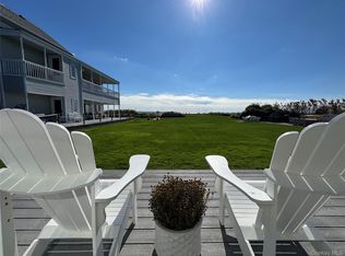 42 Browns River Rd APT A, Bayport, NY 11705