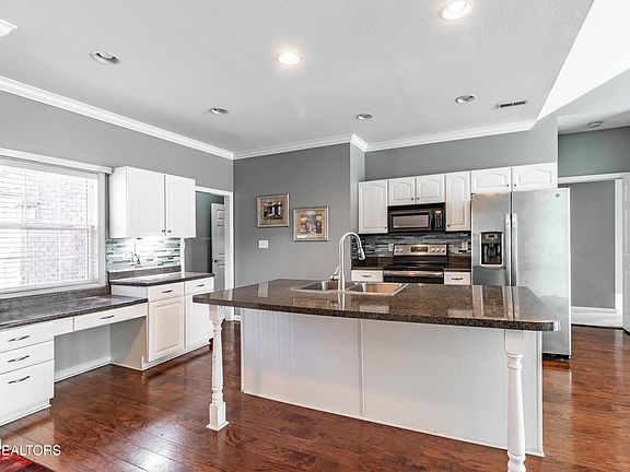 4th image of 7116 Winter Oaks Way