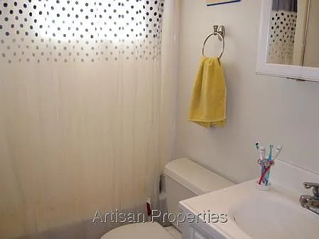 5 Bothwell Rd #1 — Photo 7