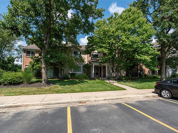 3rd image of 1320 Hollow Run APT 2