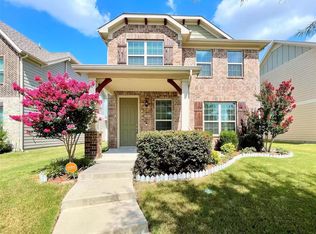 712 Whitemarsh Dr, Aubrey, TX 76227