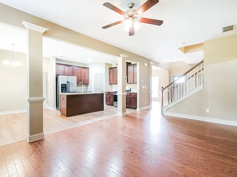 4150 Hamilton Cove Ct — Photo 5