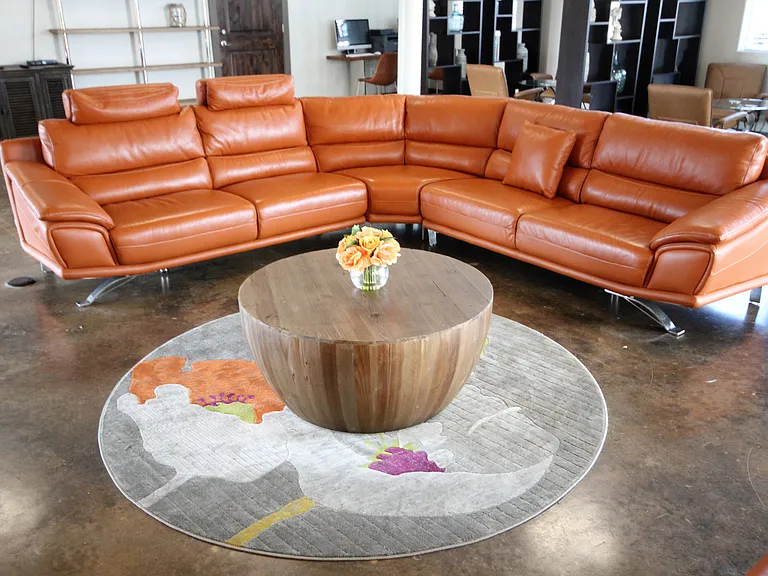 Clubhouse Lounge