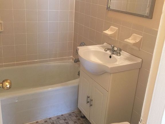 4th image of 142-41 41st Ave #509