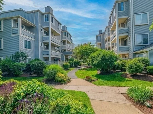 200 Falls Blvd Unit C108, Quincy, MA 02169