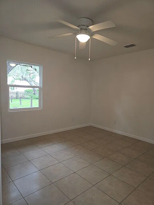 2 bed, 448 sqft, $2,000 — Photo 2