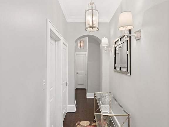 5th image of 339 E 58th St APT 1A