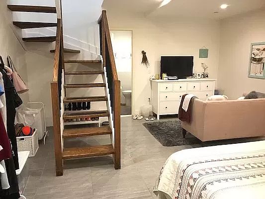 3rd image of 159 Winthrop St #1A