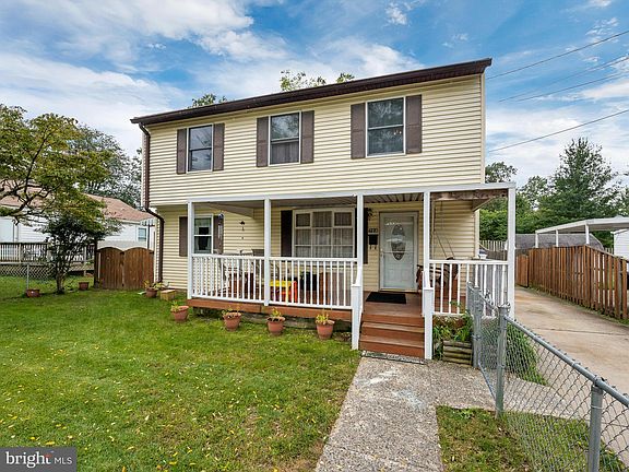 4th image of 723 Crabb Ave