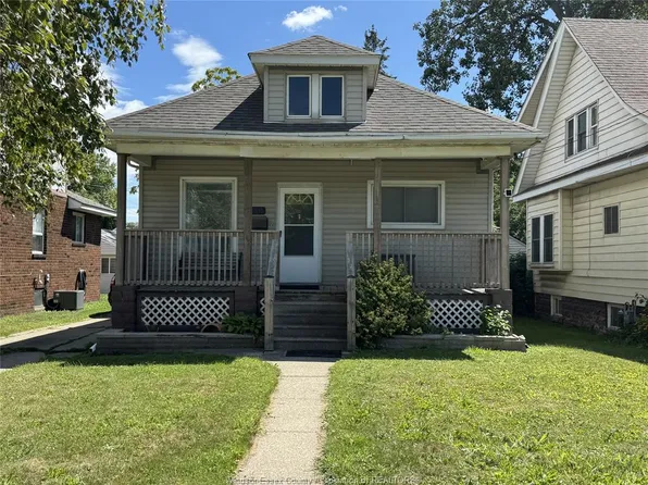 3515 Sandwich St, Windsor, ON N9C 1B6