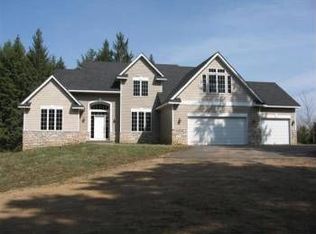 269 Red Pine Trl, Hudson, WI 54016