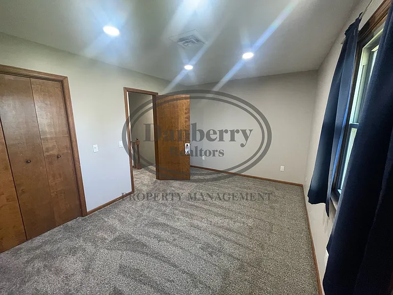 3018 Gleneagle Dr — Photo 20