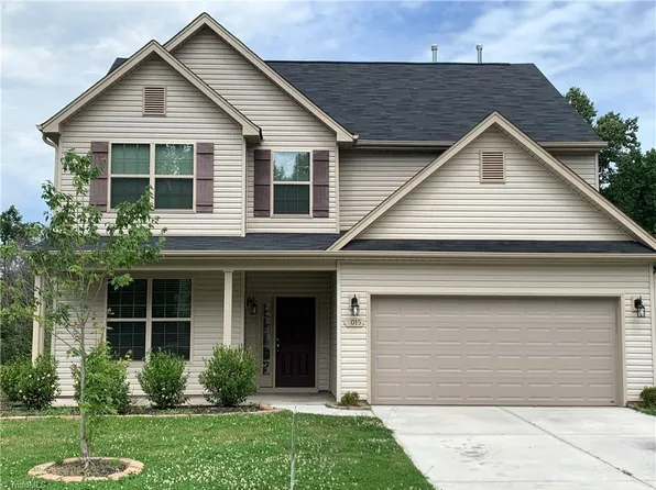 2015 Ram Rd, Greensboro, NC 27405