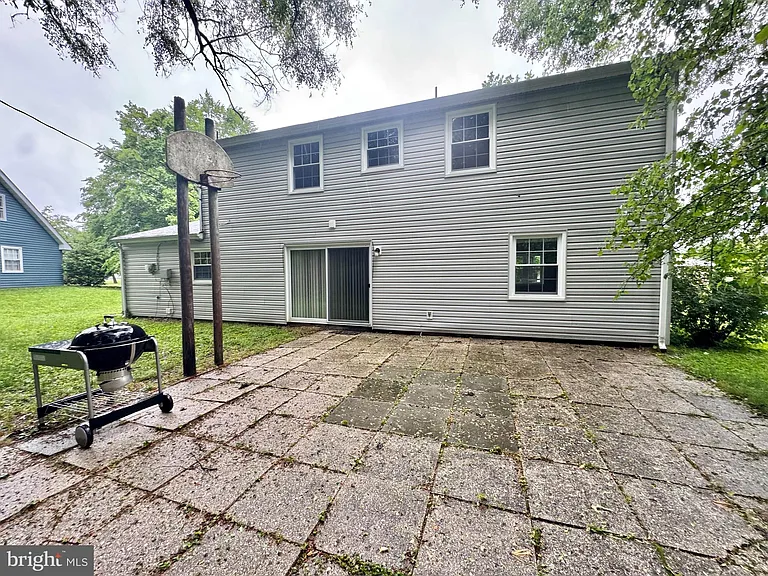 4908 Rocky Spring Ln — Photo 35