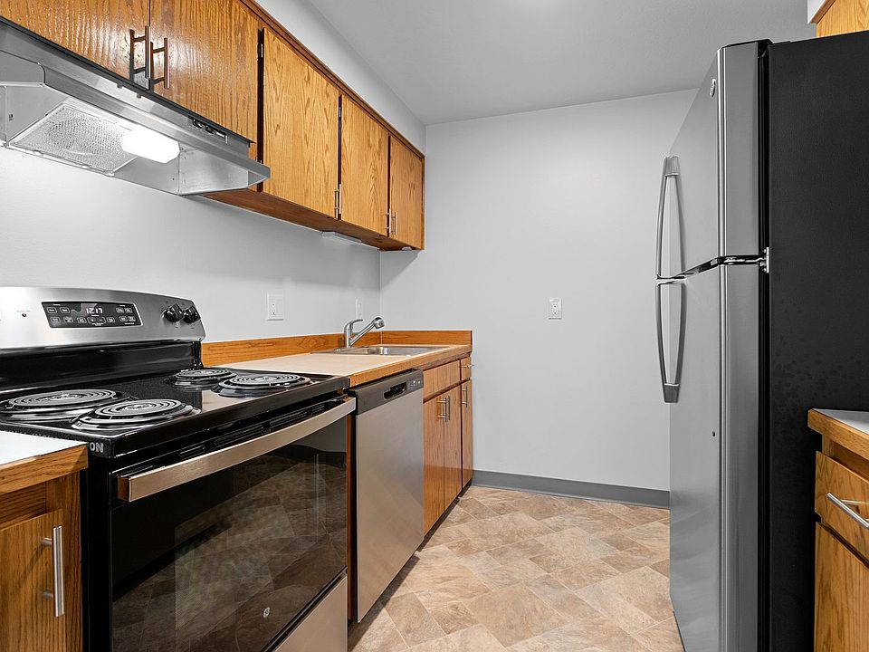 Columbia Vista Apartments CVA12240 12240 NE Siskiyou St Portland