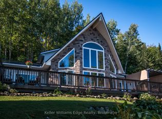 43 Lakeshore Dr, Hastings Highlands, ON K0J1L0