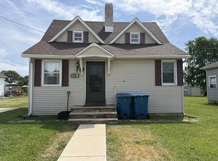 304 S 3rd St, Cherry, IL 61317