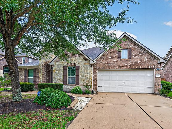 2nd image of 17415 Meadow Light Dr