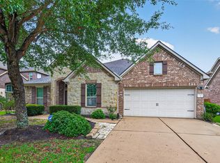 17415 Meadow Light Dr, Richmond, TX 77407