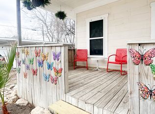 320 E Dewey Pl APT 9, San Antonio, TX 78212