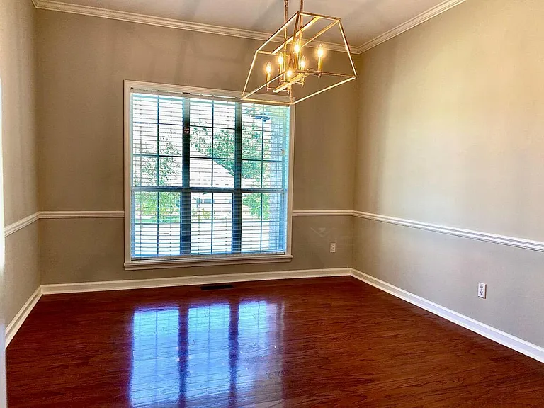 1507 Audubon Dr — Photo 8