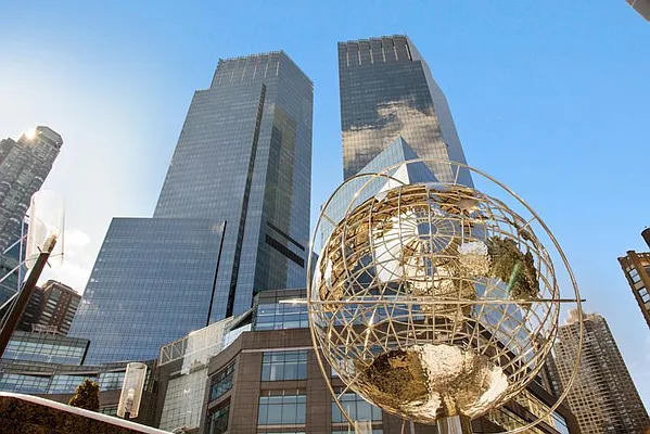 Rented by Keller Williams NYC | media 25