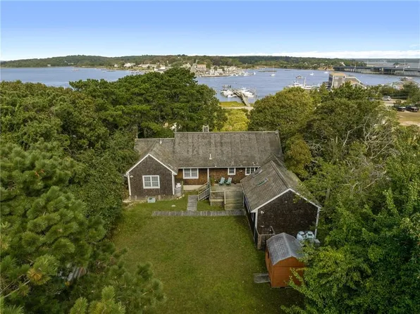 38 Cherry And Webb Ln, Westport, MA 02790