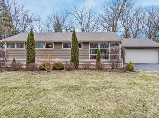 365 N Shady Ln, Elmhurst, IL 60126