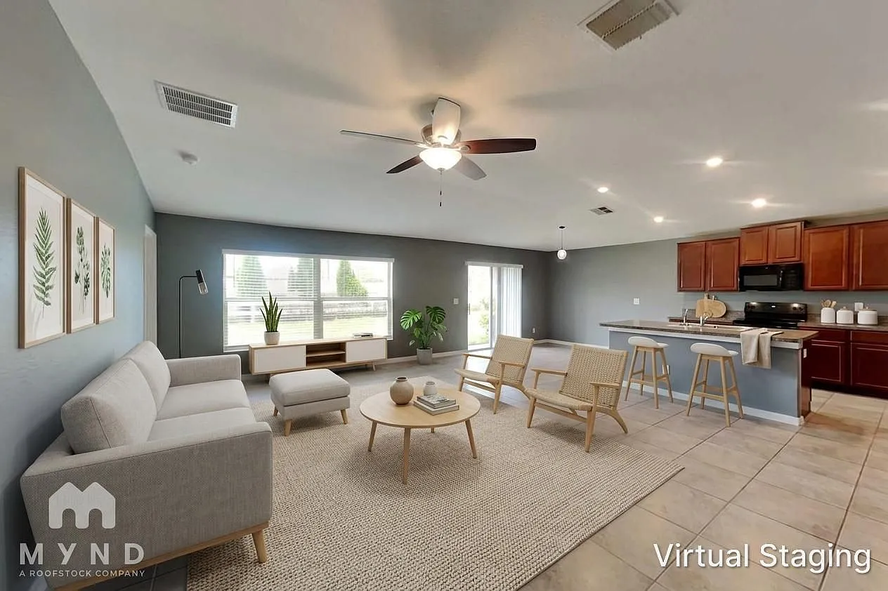4 bed, 2.0 bath, 1935 sqft, $2,295 — Photo 1