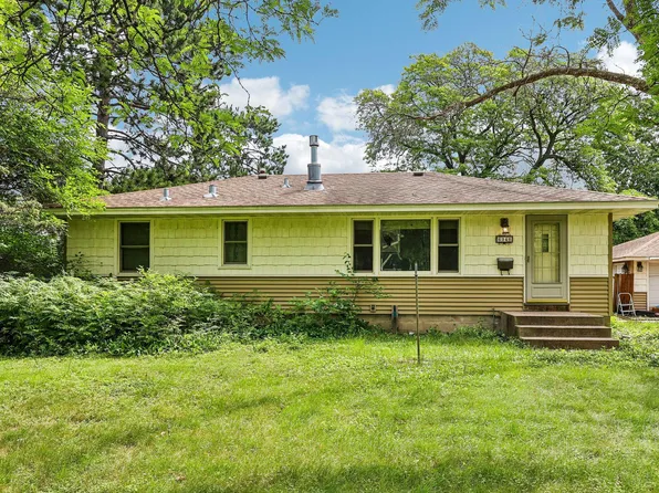 6948 Janell Ave N, Brooklyn Park, MN 55428