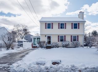 36 Vernon St, Tewksbury, MA 01876