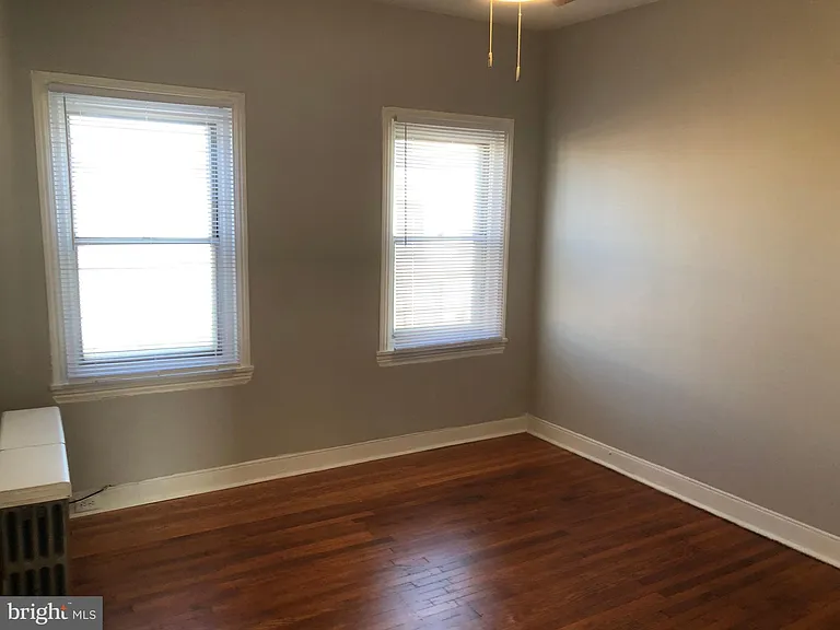 2313 Gaul St — Photo 14