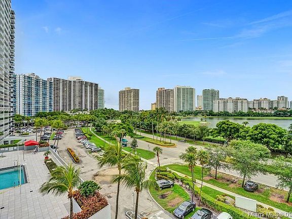 4th image of 3625 N Country Club Dr #6043