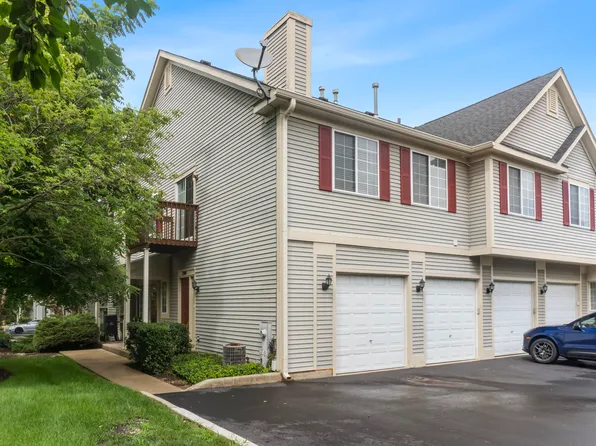 336 Windsor Ct Unit D, South Elgin, IL 60177