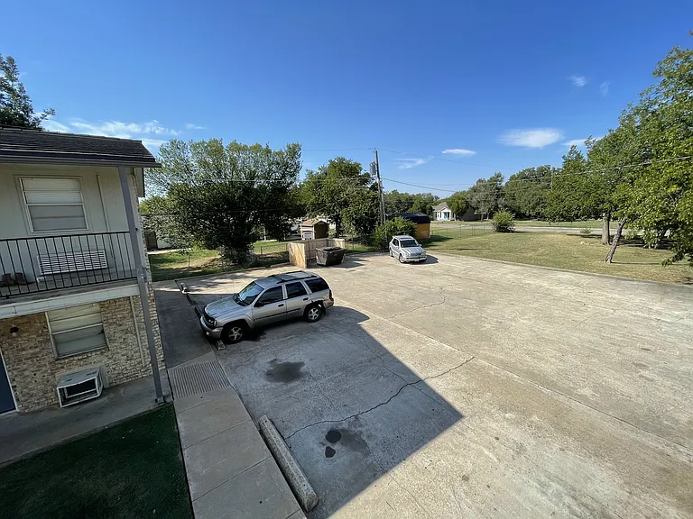 Amber Apartments — Photo 11