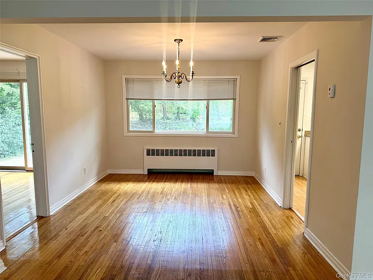 4 Annette Dr — Photo 3