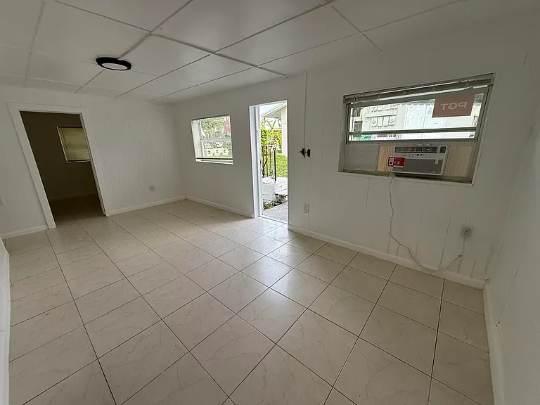 3705 SW 13th Ct #1-5 — Photo 10