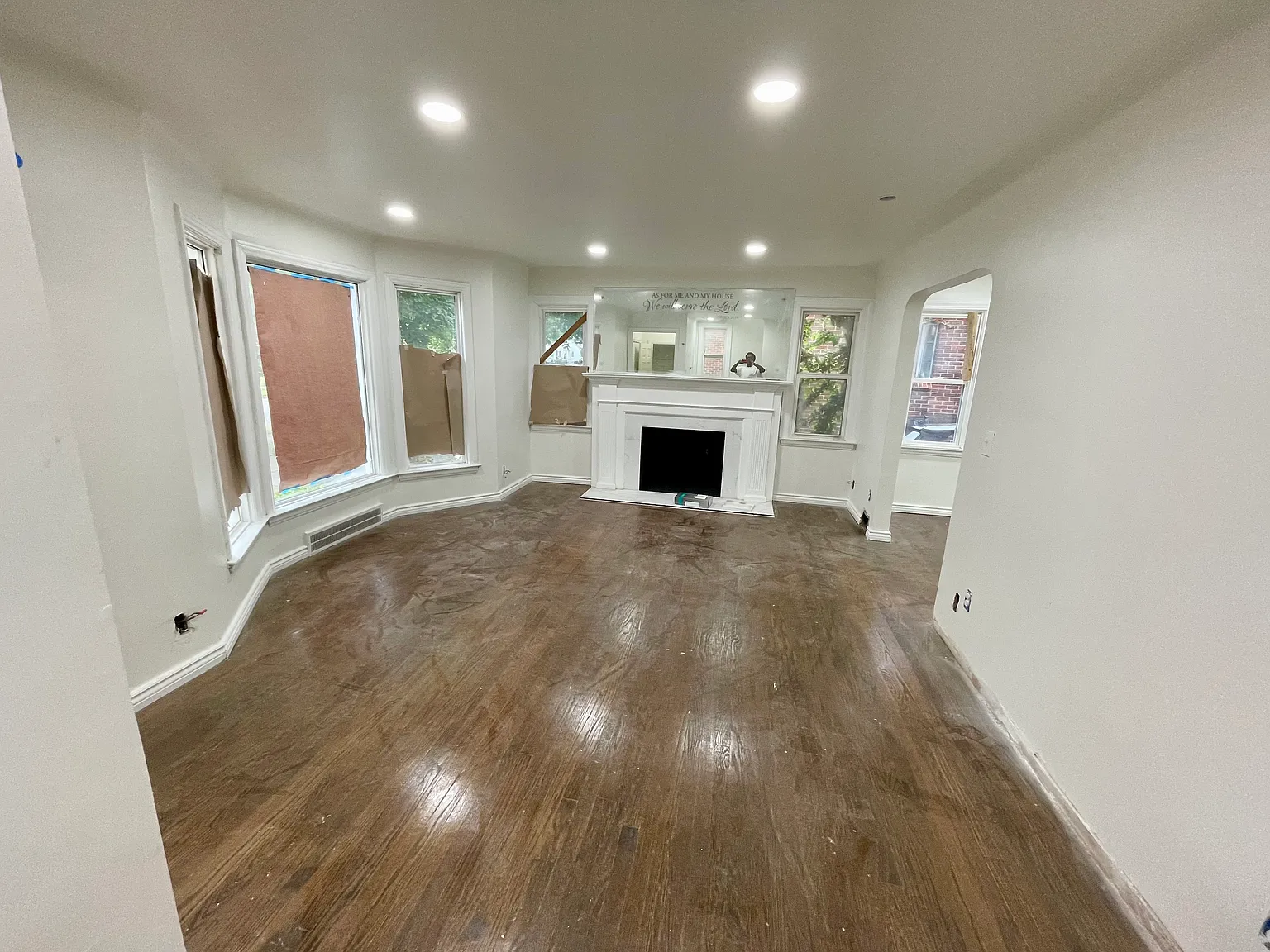 3 bed, 1.5 bath, 1426 sqft, $1,600 — Photo 2