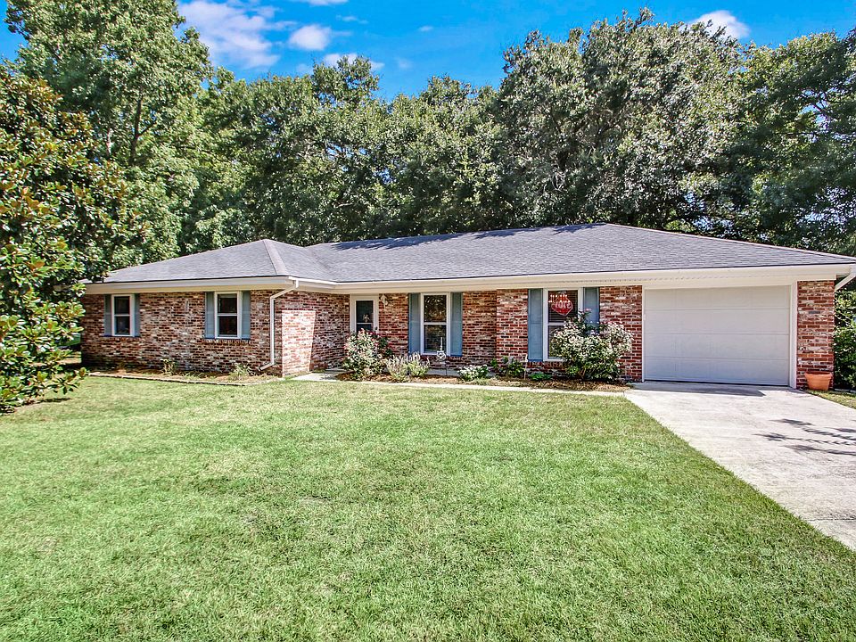 302 Quarterman Dr, Savannah, GA 31410 Zillow