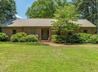 3010 Alamance Rd, Greensboro, NC 27407