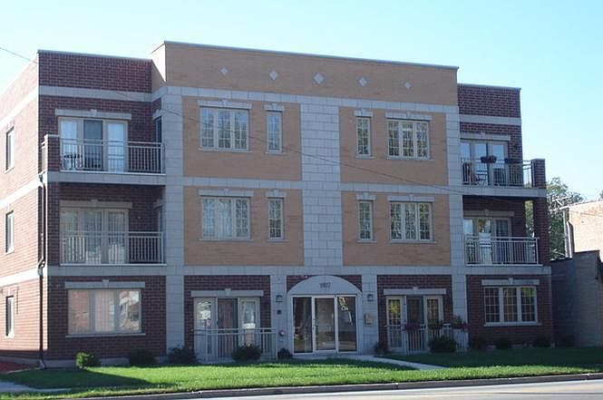 1st image of 9107 Grand Ave Unit 3S