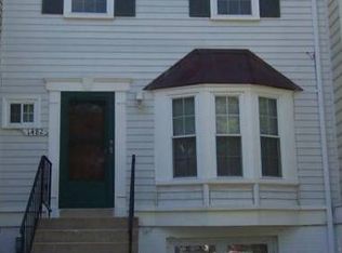 1482 Chatham Ct, Crofton, MD 21114