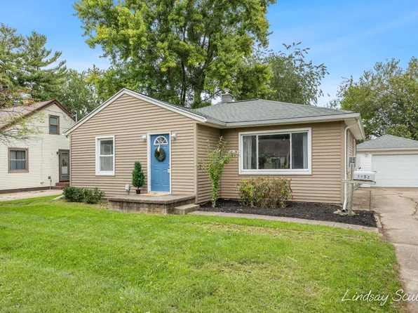 2952 West Ave SW, Wyoming, MI 49519