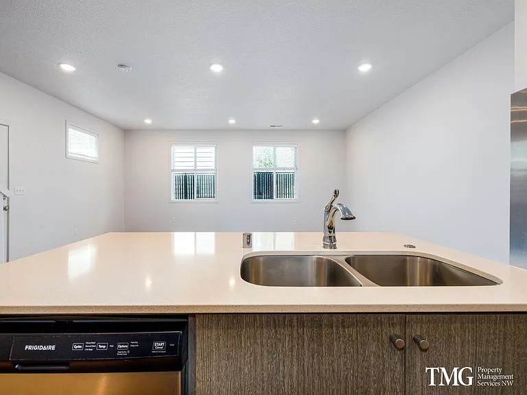 3519 Nicholson Rd — Photo 5