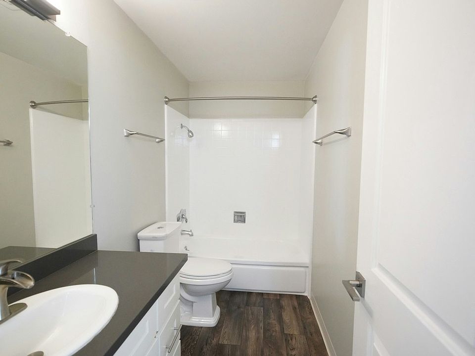 1st image of 344 Rheem Blvd APT 4