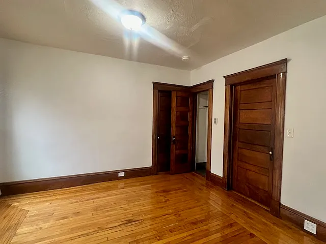 23 Essex St #2L — Photo 12