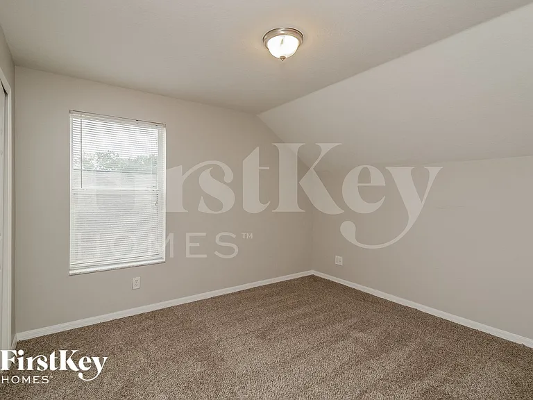 11135 Lakeside Vista Dr — Photo 12